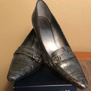 Anne Klein iflex pewter crocodile - pumps